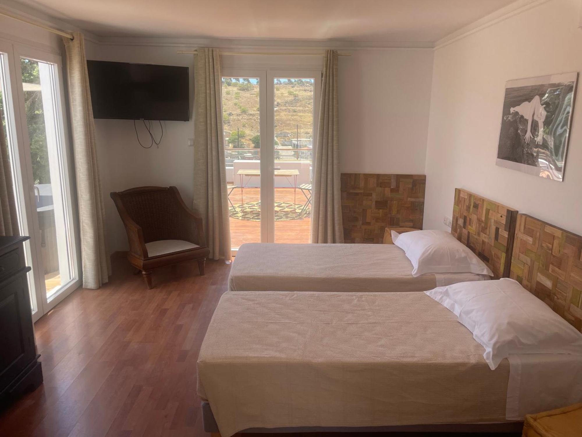 Syros Village Suites Vari  Exterior photo