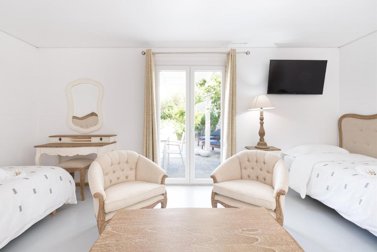 Syros Village Suites Vari  Exterior photo