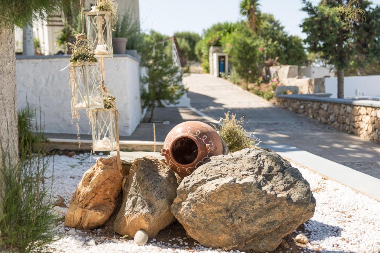 Syros Village Suites Vari  Exterior photo