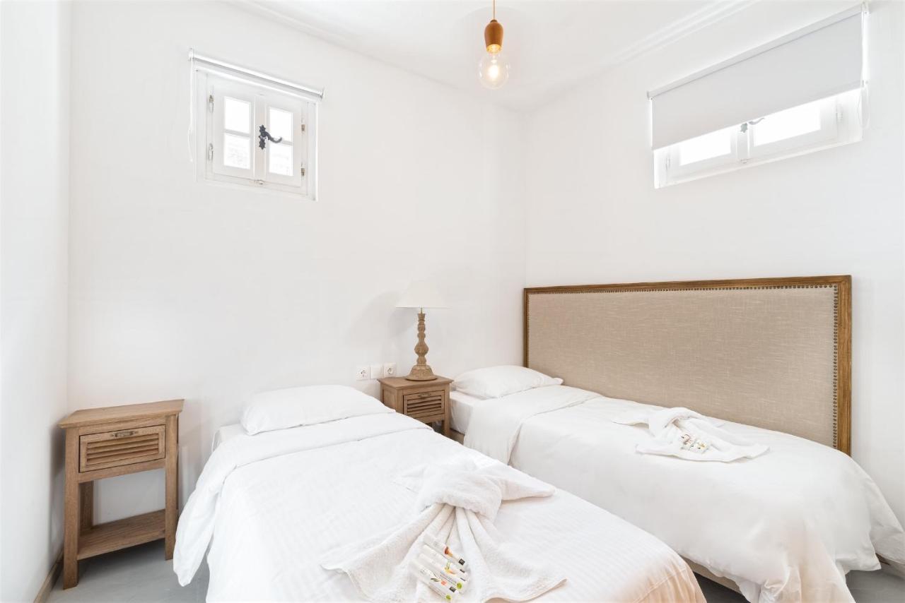 Syros Village Suites Vari  Exterior photo